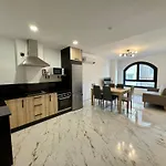 Cíes Premium Suitel Ponte 9 - Your Apart-hotel