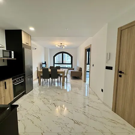 아파트호텔 Cies Premium Suitel Ponte 9 - Your 3*